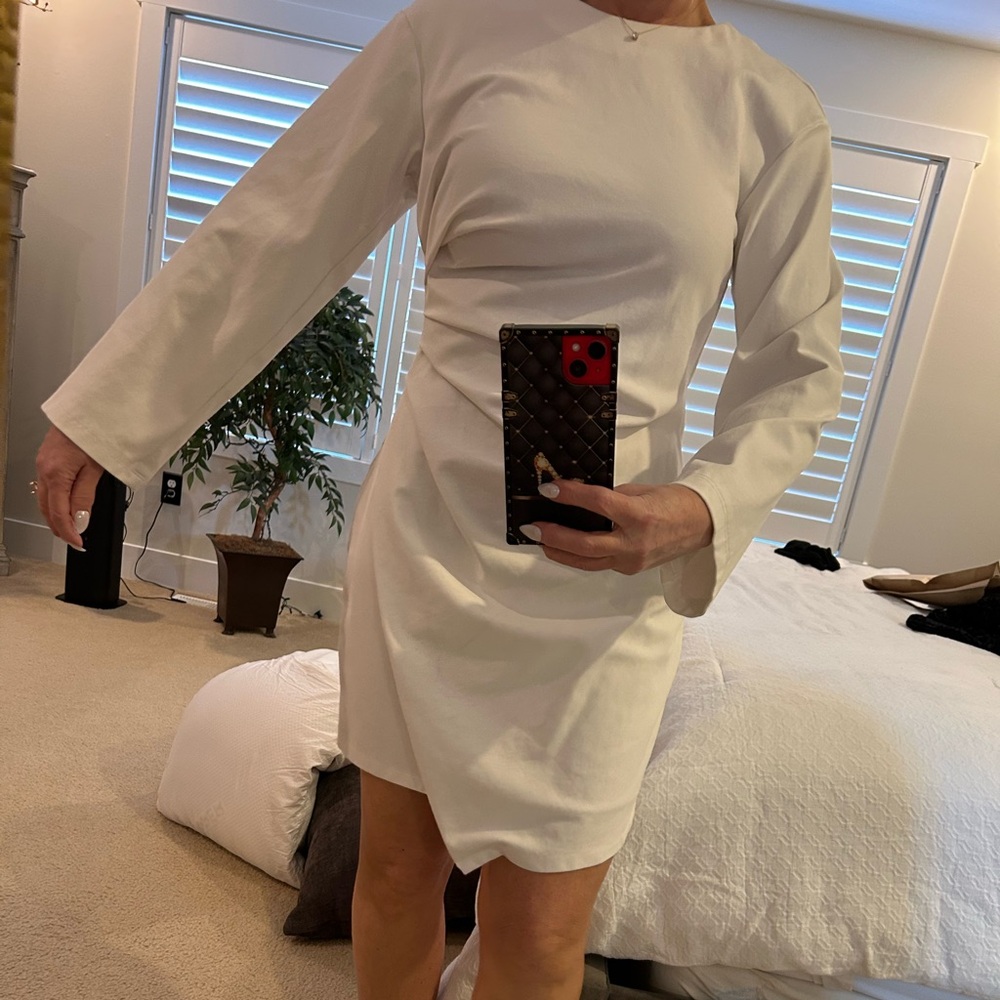 Elliatt Elegant Cream Long Sleeve Dress